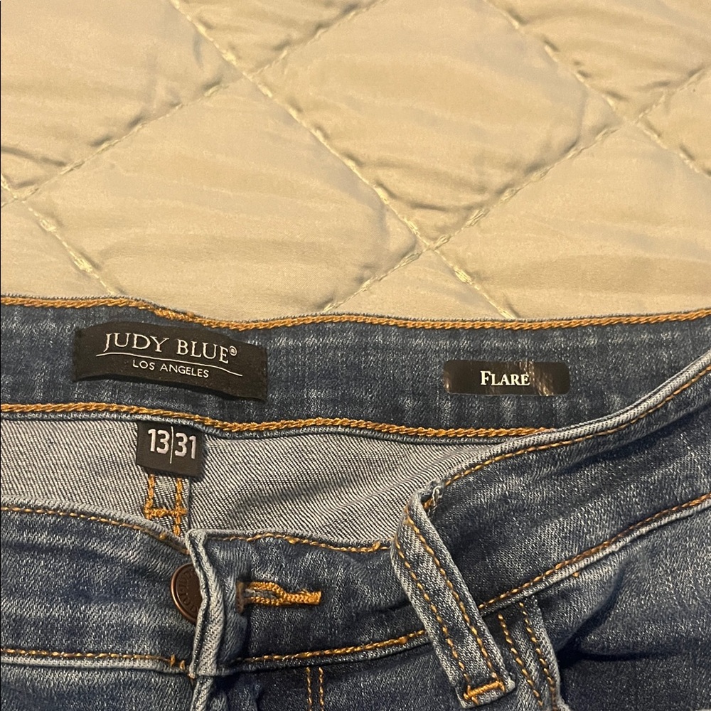 Judy Blue Flare Jeans in Classic Blue - Picture 3 of 8